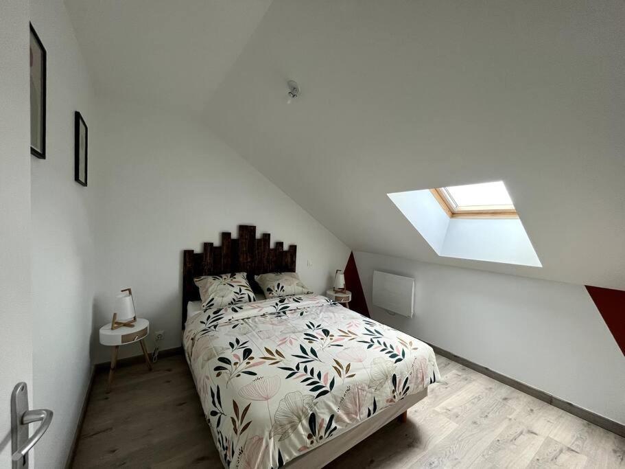 Le Duplex Tout Confort Bressuire Exterior photo