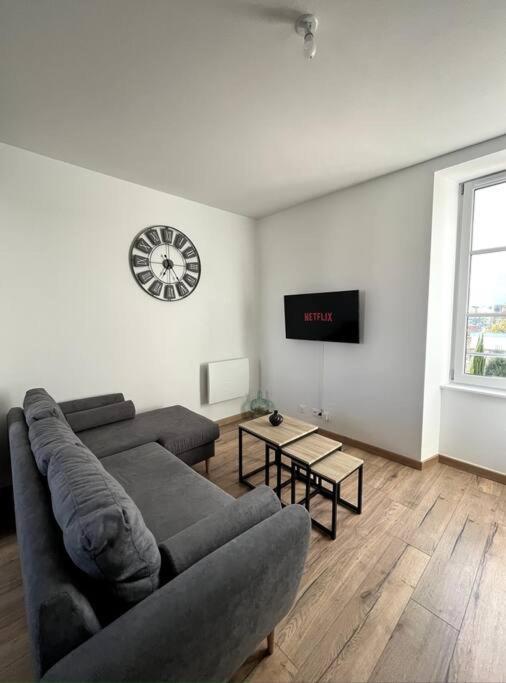 Le Duplex Tout Confort Bressuire Exterior photo